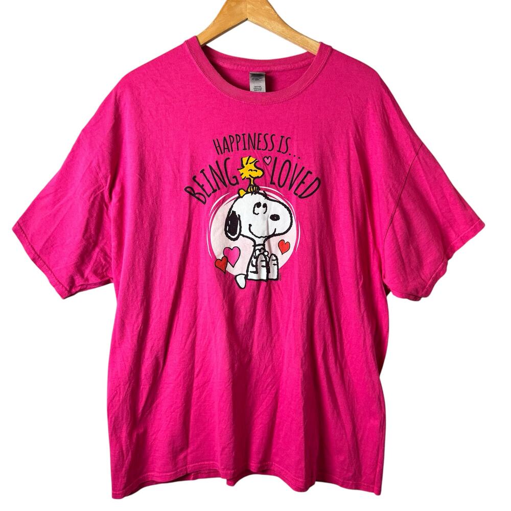 Gildan Snoopy Graphic T-Shirt Womens Size 2XL Pink Cotton Casual Love Dog Heart